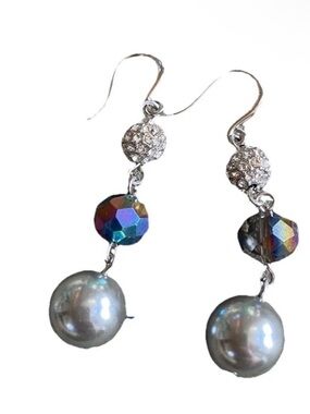 Dangle Earrings Rhinestone Silver Plated Pearl 2 Inches Glam Faceted Grey